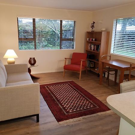 Garden Retreat Apartment Otaki Exterior photo